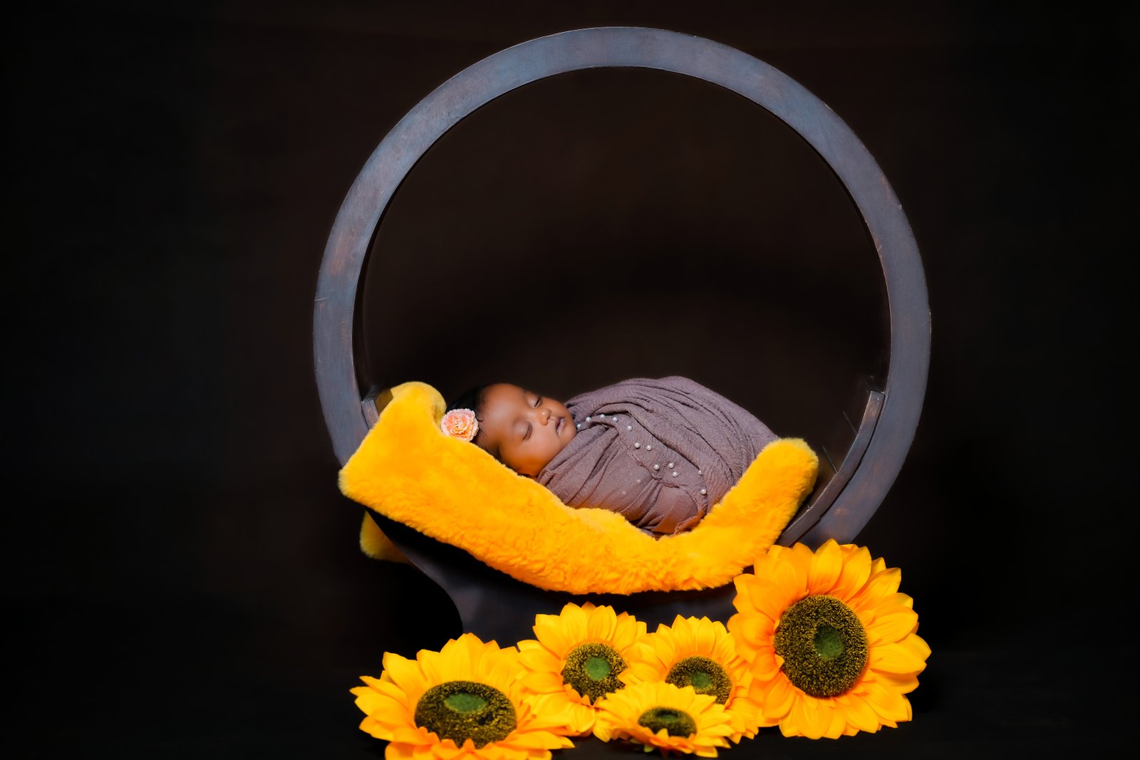 Baby  Photoshoot - Image 2